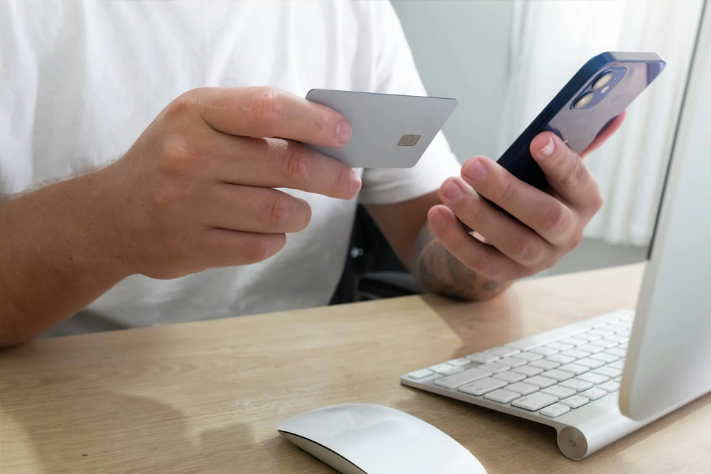 Un service e-Commerce dédié aux professionnels de la cordonnerie : assistance et livraison sur mesure par Le Comptoir by LCP